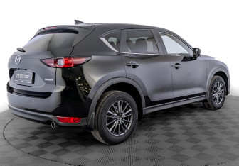 Подержанный автомобиль Mazda CX-5 2021 года (5 фото)
