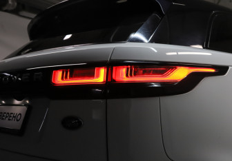 Подержанный автомобиль Land Rover Range Rover Velar 2018 года (28 фото)