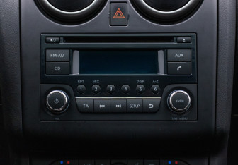 Подержанный автомобиль Nissan Qashqai+2 2012 года (14 фото)