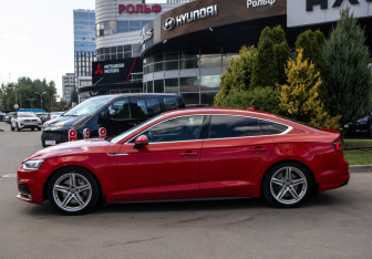 Подержанный автомобиль Audi A5 Liftback 2019 года (6 фото)