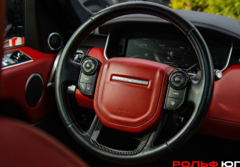 Подержанный автомобиль Land Rover Range Rover Sport 2015 года (10 фото)
