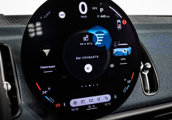 Подержанный автомобиль MINI Countryman 2023 года (21 фото)