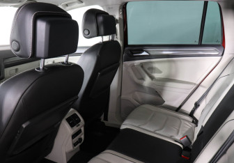 Подержанный автомобиль Volkswagen Tiguan 2020 года (12 фото)