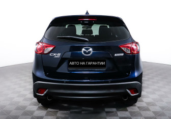 Подержанный автомобиль Mazda CX-5 2015 года (6 фото)