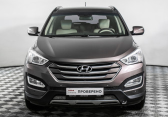 Подержанный автомобиль Hyundai Santa Fe 2012 года (2 фото)