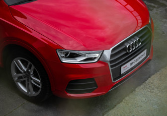 Подержанный автомобиль Audi Q3 2016 года (20 фото)