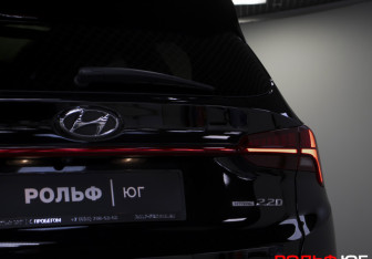 Подержанный автомобиль Hyundai Santa Fe 2022 года (29 фото)