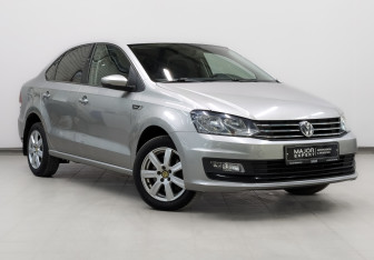 Подержанный автомобиль Volkswagen Polo Sedan 2018 года (3 фото)