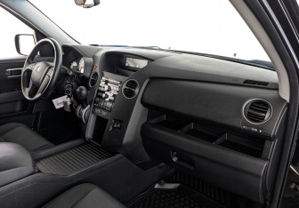 Подержанный автомобиль Honda Pilot 2012 года (11 фото)