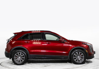 Подержанный автомобиль Cadillac XT4 2021 года (4 фото)