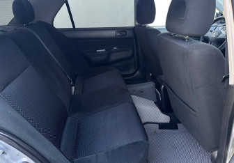 Подержанный автомобиль Mitsubishi Lancer Sedan 2006 года (14 фото)