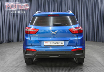 Подержанный автомобиль Hyundai Creta 2018 года (6 фото)