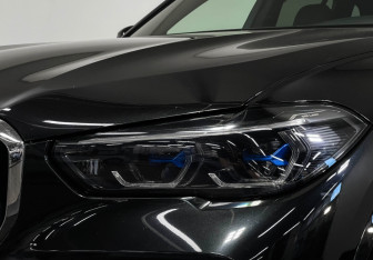 Подержанный автомобиль BMW X5 2021 года (8 фото)