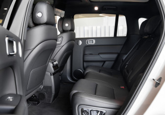 Новый LiXiang L7 2025 (35 фото)