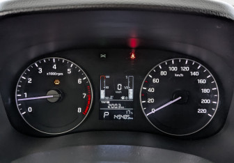 Подержанный автомобиль Hyundai Creta 2019 года (16 фото)