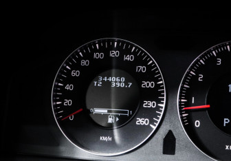 Подержанный автомобиль Volvo S80 2007 года (11 фото)