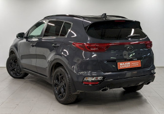 Подержанный автомобиль Kia Sportage 2021 года (7 фото)