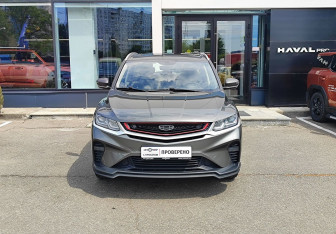 Подержанный автомобиль Geely Coolray 2023 года (2 фото)