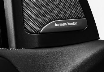 Подержанный автомобиль BMW X5 2024 года (16 фото)