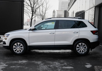 Подержанный автомобиль Skoda Karoq 2020 года (8 фото)
