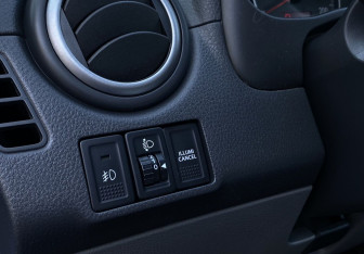 Подержанный автомобиль Suzuki SX4 Hatchback 2009 года (20 фото)