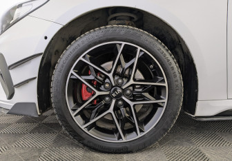 Подержанный автомобиль Kia Optima Sedan 2018 года (12 фото)