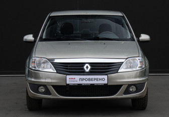 Подержанный автомобиль Renault Logan Sedan 2011 года (2 фото)