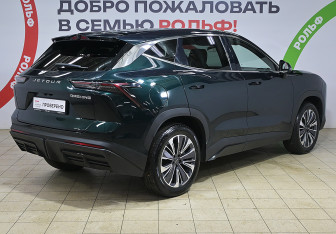 Подержанный автомобиль Jetour Dashing 2023 года (4 фото)