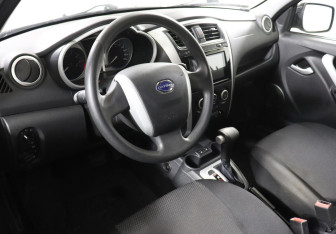 Подержанный автомобиль Datsun mi-DO 2016 года (6 фото)