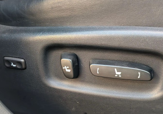 Подержанный автомобиль Lexus RX 2010 года (14 фото)