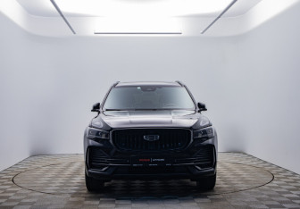 Подержанный автомобиль Geely Monjaro 2023 года (2 фото)