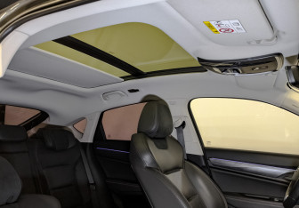 Подержанный автомобиль Geely Tugella 2021 года (22 фото)