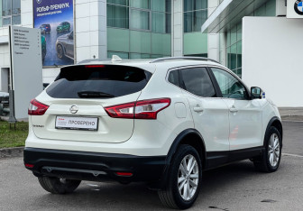 Подержанный автомобиль Nissan Qashqai 2018 года (5 фото)
