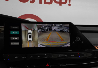 Подержанный автомобиль Changan UNI-K 2022 года (15 фото)