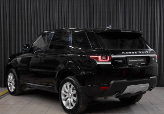 Подержанный автомобиль Land Rover Range Rover Sport 2016 года (7 фото)