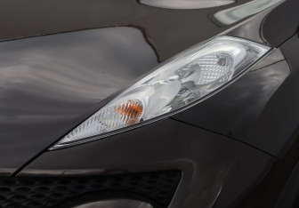 Подержанный автомобиль Nissan Juke 2011 года (24 фото)