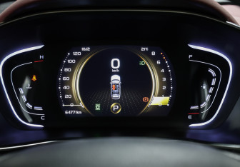 Подержанный автомобиль Geely Coolray 2019 года (13 фото)