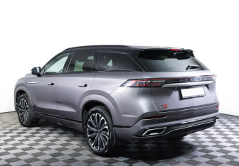 Подержанный автомобиль Jaecoo J8 2024 года (7 фото)