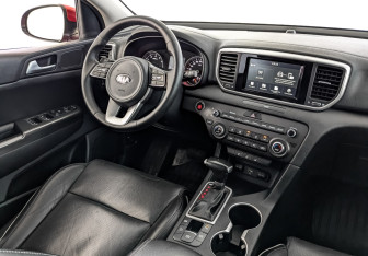 Подержанный автомобиль Kia Sportage 2018 года (29 фото)