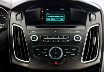 Подержанный автомобиль Ford Focus Wagon 2019 года (15 фото)