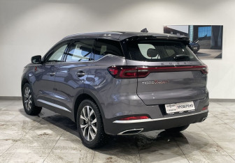 Подержанный автомобиль Chery Tiggo 7 Pro Max 2023 года (7 фото)