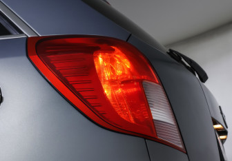 Подержанный автомобиль Opel Antara 2012 года (20 фото)