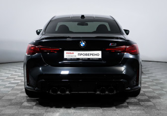 Подержанный автомобиль BMW M4 Coupe 2024 года (6 фото)