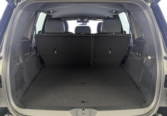 Новый GAC GS8 2025 (8 фото)