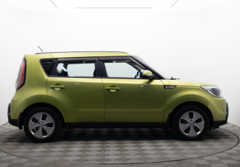 Подержанный автомобиль Kia Soul 2014 года (6 фото)