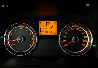 Подержанный автомобиль SsangYong Actyon 2013 года (13 фото)