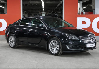 Подержанный автомобиль Opel Insignia Sedan 2014 года (3 фото)