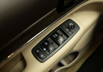 Подержанный автомобиль Jeep Grand Cherokee 2019 года (15 фото)