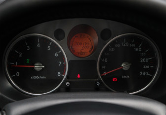 Подержанный автомобиль Nissan X-Trail 2008 года (21 фото)