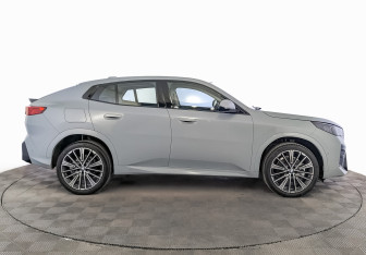 Новый BMW X2 2025 (4 фото)